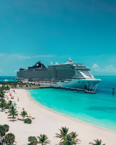 MSC Seashore at sea